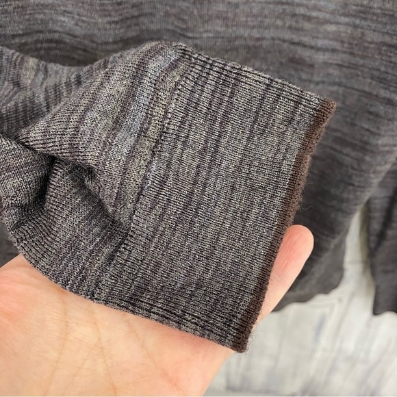 Hart Schaffner Marx Gray Brown Extra Fine Merino Wool V-Neck Pullover Sweater - Picture 5 of 7